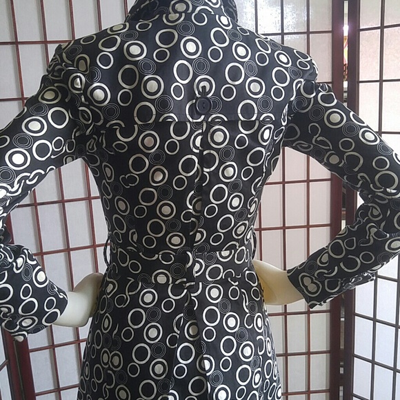 Jacket - Picture 3 of 4